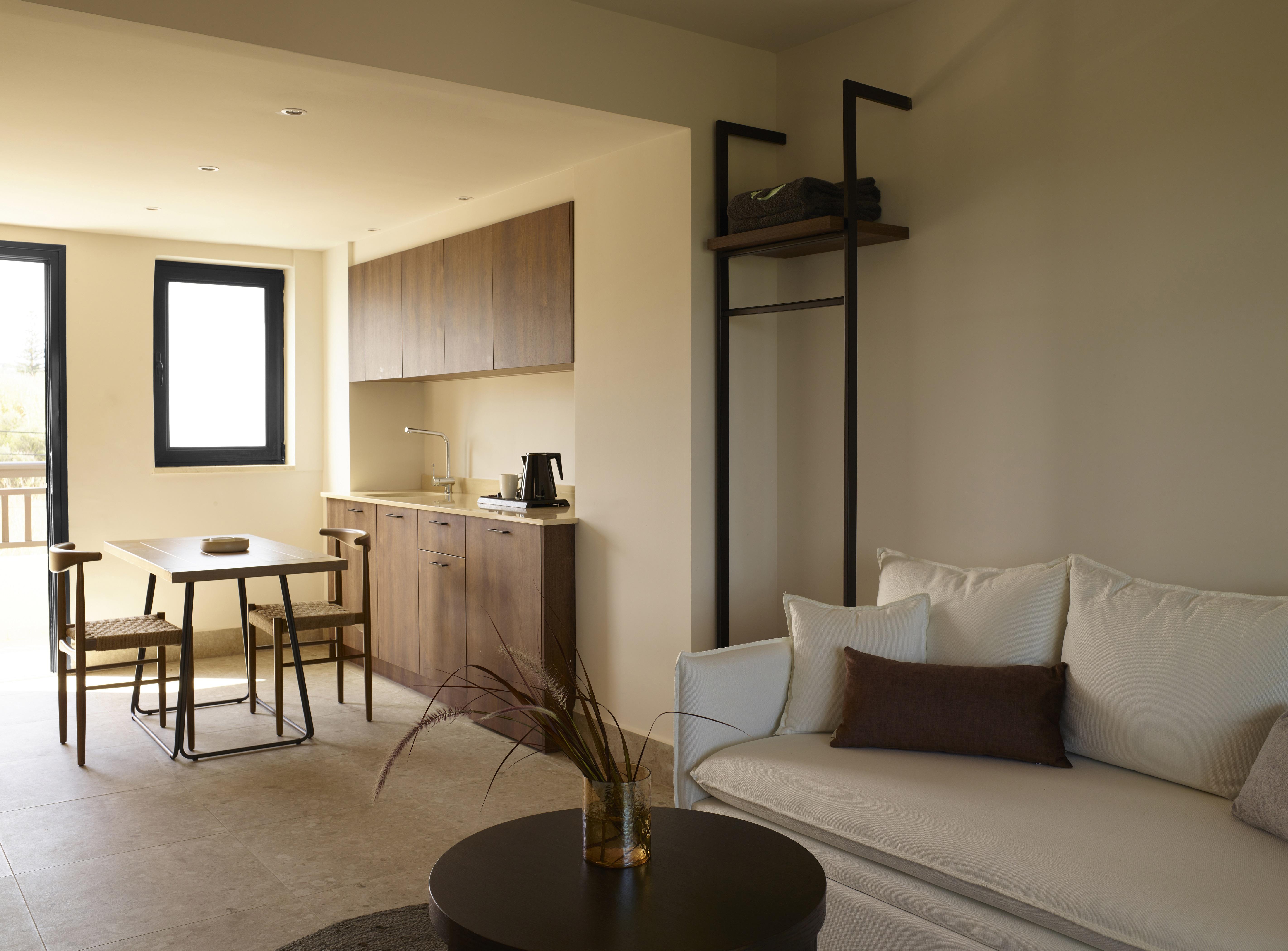 Asterion & - Designed For Adults Platanés